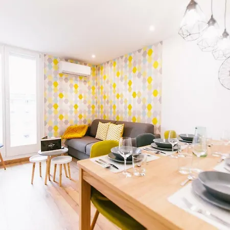 Prets A Vivre Rentyourday Apart Otel